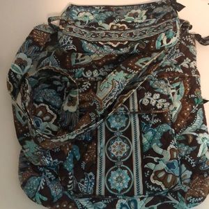Vera Bradley cross body purse with cosmetic bag
